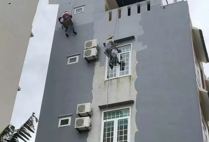 Cách thi công sơn chống thấm màu tường đứng