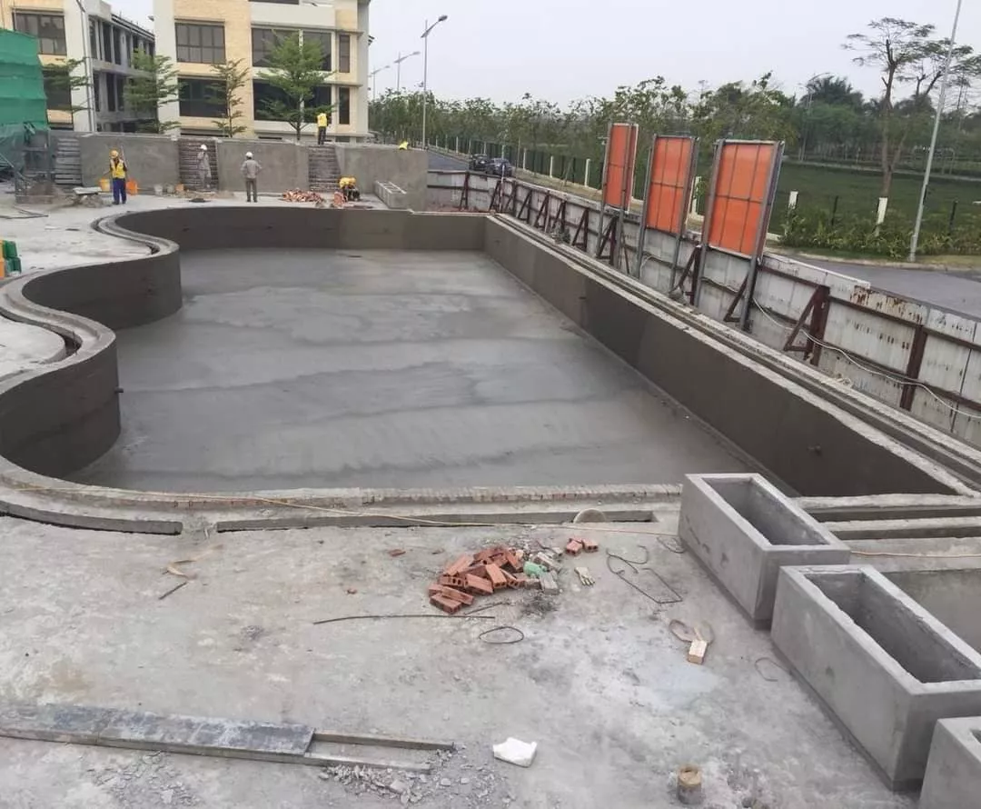 giá sơn chống thấm hồ cá