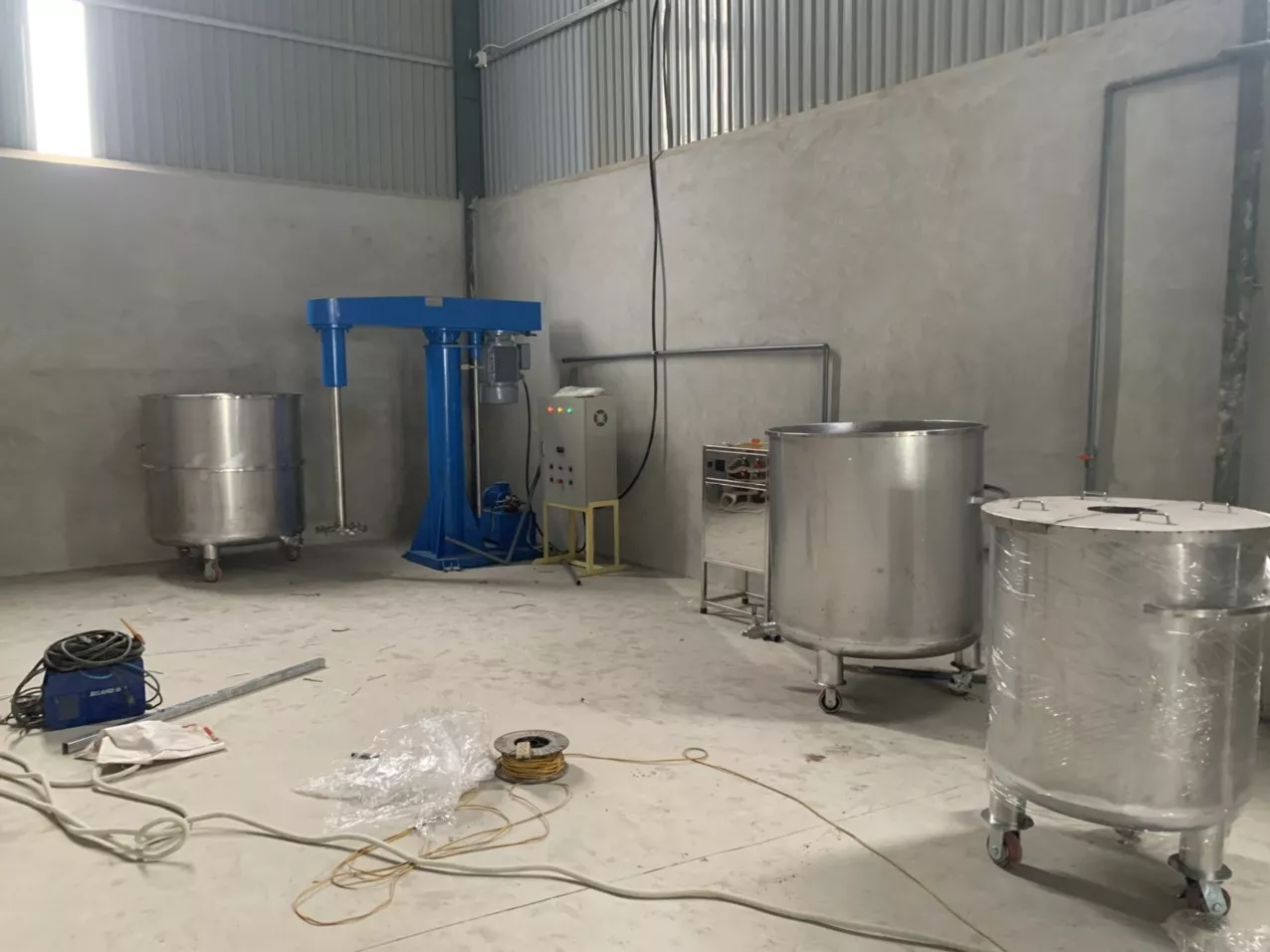 Máy khuấy sơn 22kw cao cấp