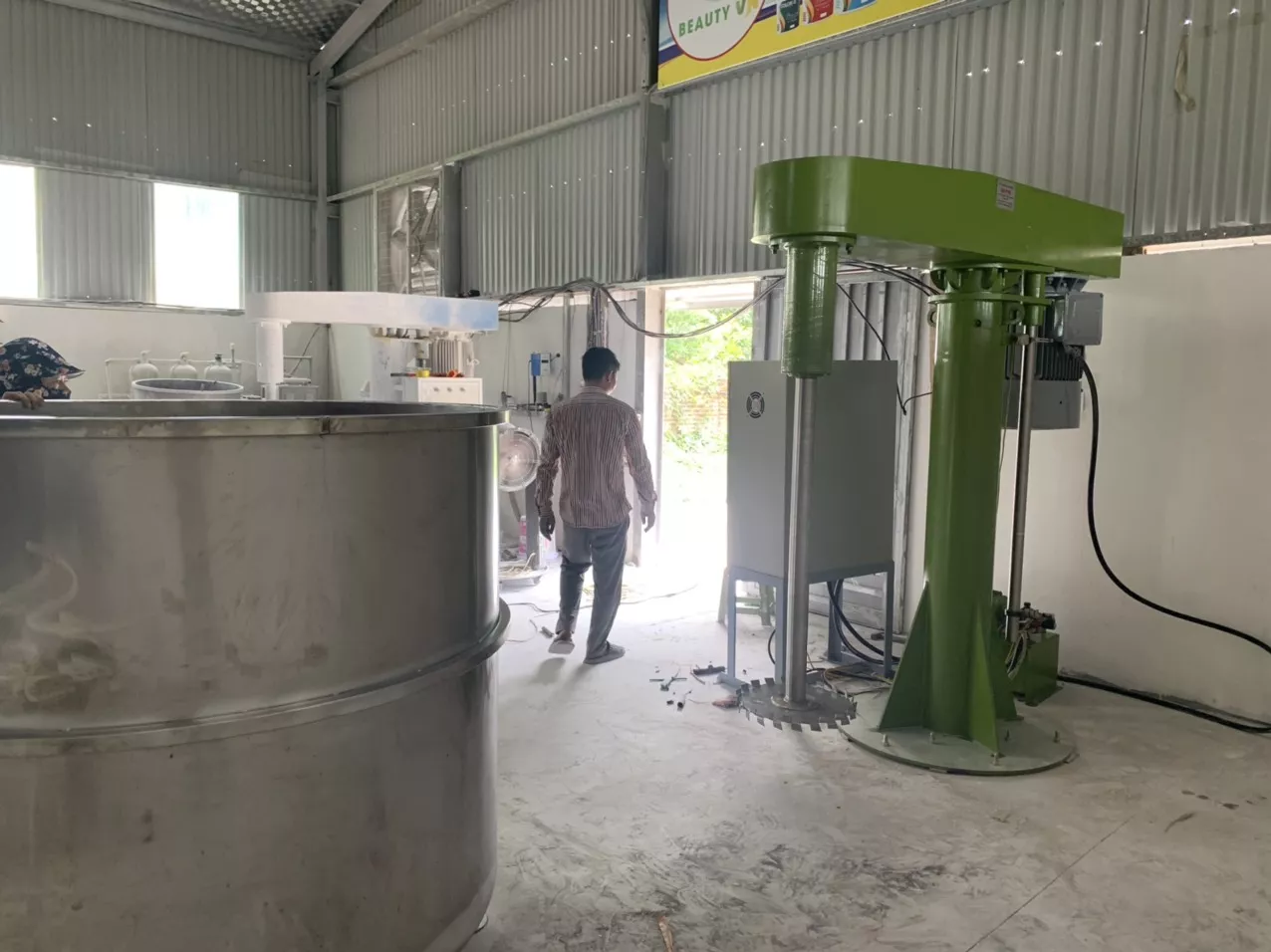 Máy khuấy sơn 1500 lít