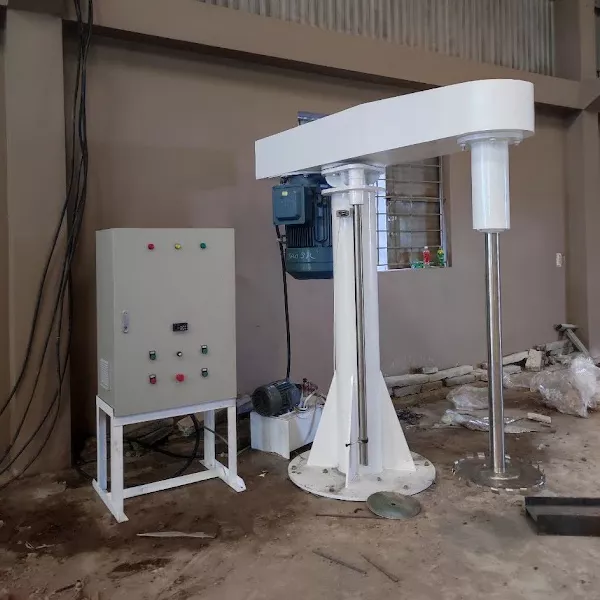 máy khuấy sơn 2500 lít