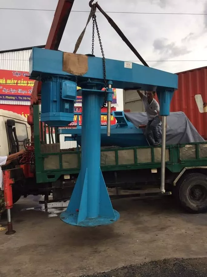 máy khuấy sơn 4000 lít 75kw công xuất lớn