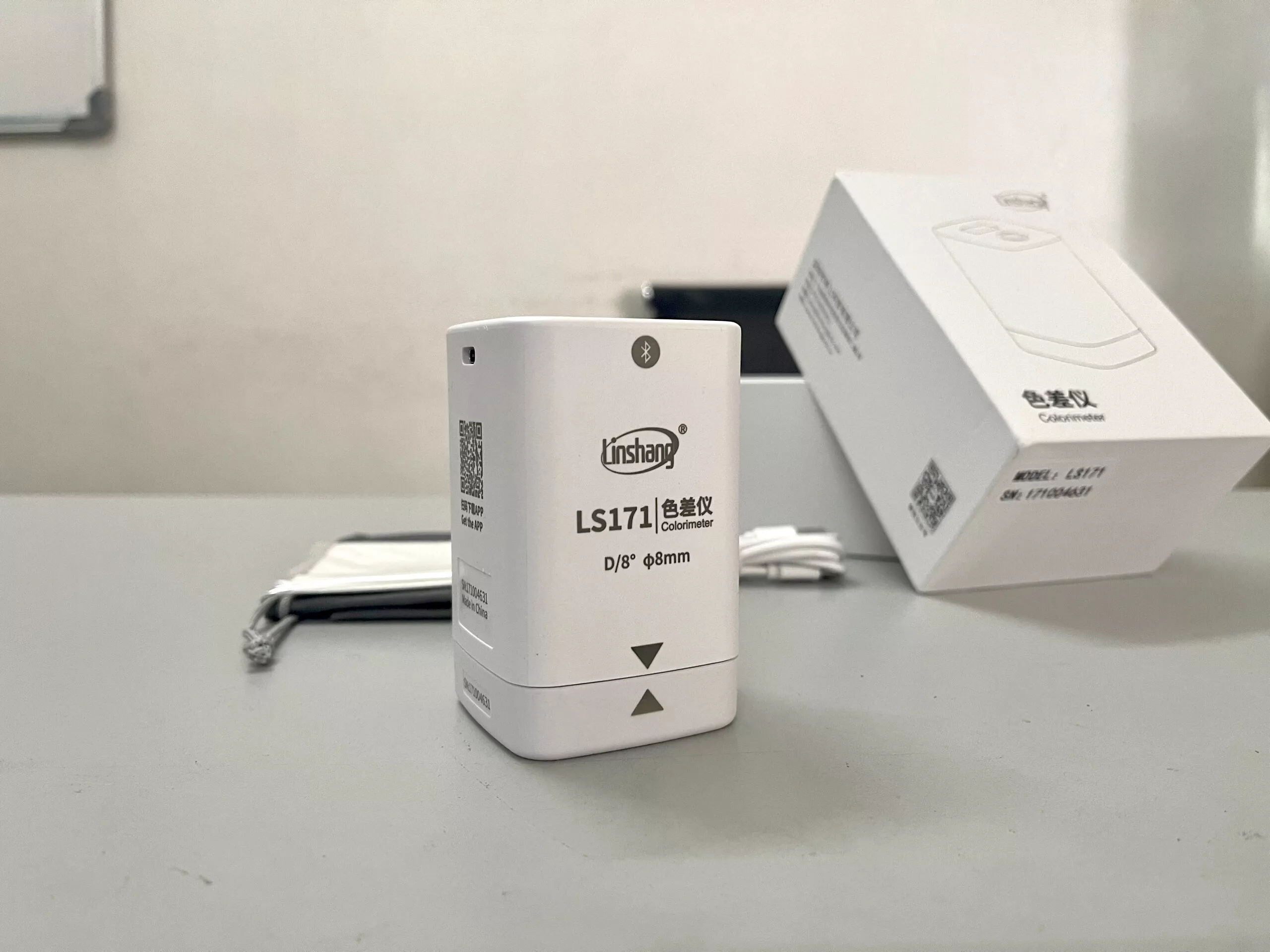Máy soi màu LS171 rẻ nhưng chất lượng tuyệt vời